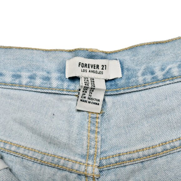 Forever 21 Light Wash Jean Shorts, size 28 - Picture 6 of 10
